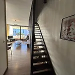 Duplex T3 Lumineux Avec Terrasse, Parking, A 5 Min Du Centre - Fr-1-239-1092