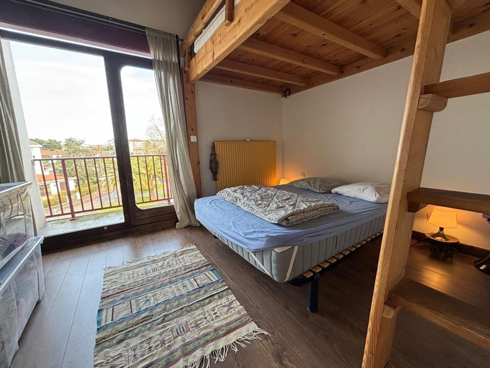Appartement Duplex T3 Lumineux Avec Terrasse, Parking, A 5 Min Du Centre - Fr-1-239-1092 Saint-Jean-de-Luz