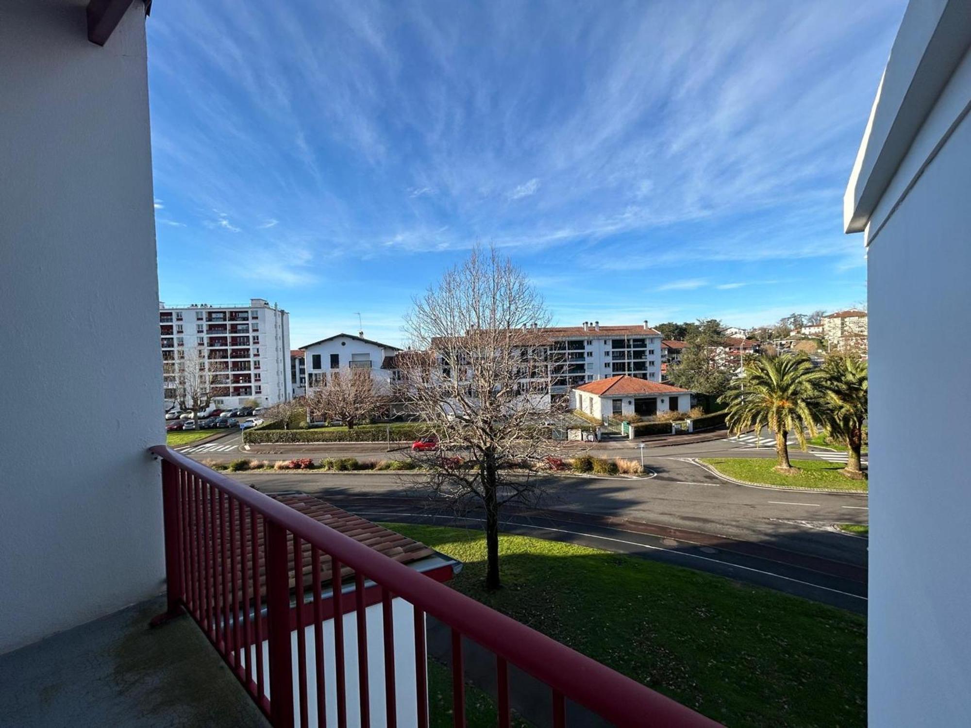 Duplex T3 Lumineux Avec Terrasse, Parking, A 5 Min Du Centre - Fr-1-239-1092 Appartement Saint-Jean-de-Luz